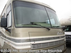 Used 2000 Fleetwood Pace Arrow Vision 36B available in New Braunfels, Texas