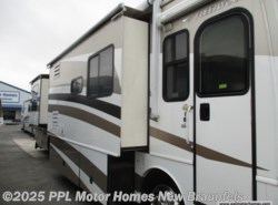 Used 2007 Fleetwood Bounder 38L available in New Braunfels, Texas