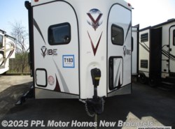 Used 2013 Forest River V-Cross VIBE 826VFK available in New Braunfels, Texas