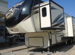 Used 2017 Keystone Alpine 3501RL available in Cleburne, Texas