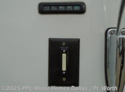 Used 1998 Monaco RV Executive 40 available in Cleburne, Texas