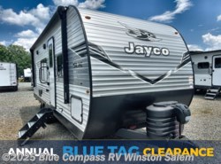 New 2025 Jayco Jay Flight SLX 225MLS available in Rural Hall, North Carolina