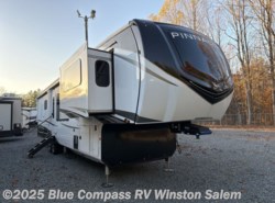 Used 2024 Jayco Pinnacle 38flgs available in Rural Hall, North Carolina