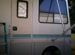 Used 1996 Coachmen Santara 350 FL available in Sarasota, Florida