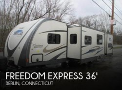 Used 2014 Coachmen Freedom Express M-322 RLDS available in Berlin, Connecticut