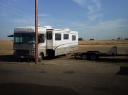 Used 2000 Fleetwood Bounder 36 available in Sacramento, California