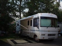 Used 2002 Itasca Sunova 30 B available in Arcadia, Florida