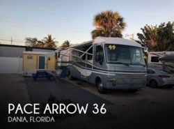 Used 1999 Fleetwood Pace Arrow 36 available in Dania, Florida