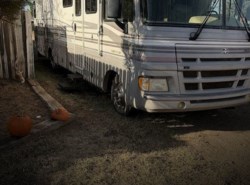 Used 2000 Fleetwood Pace-Arrow 33V available in Logan, New Mexico
