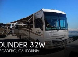Used 2006 Fleetwood Bounder 32W available in Atascadero, California