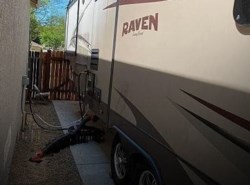Used 2014 SunnyBrook Raven 3300 available in Folsom, California