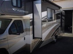 Used 2011 Fleetwood Tioga 28 available in East Wenatchee, Washington