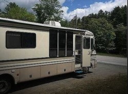 Used 1995 Fleetwood Bounder 35UW available in Glen Cove, New York