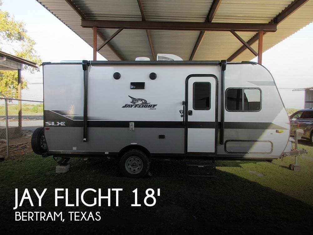 Used 2022 Jayco Jay Flight SLX 184BS available in Bertram, Texas