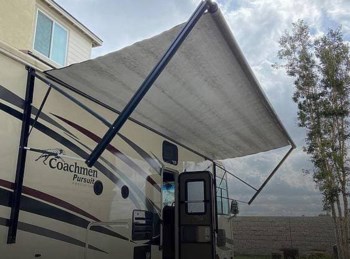 Used 2019 Coachmen Pursuit precision 27dsp available in Rancho Cucamonga, California