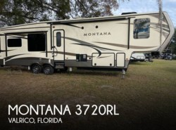 Used 2017 Keystone Montana 3720RL available in Valrico, Florida