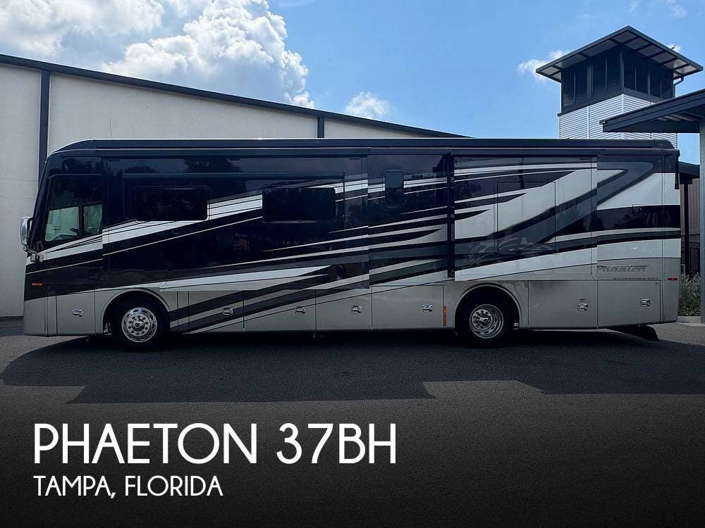 Used 2022 Tiffin Phaeton 37BH available in Tampa, Florida