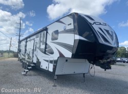 Used 2016 Dutchmen Voltage 4150 available in Opelousas, Louisiana