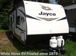 New 2019 Jayco Jay Flight SLX 264BHW Front Queen w/Corner Double Bunks available in Williamstown, New Jersey