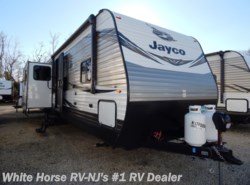 New 2019 Jayco Jay Flight 32RLOK Rear Sofa Double Slideout available in Williamstown, New Jersey