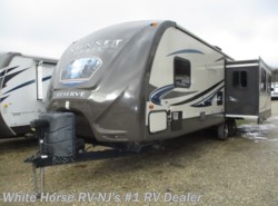 Used 2014 CrossRoads Sunset Trail Reserve ST30RE Rear Entertainment Slide available in Williamstown, New Jersey