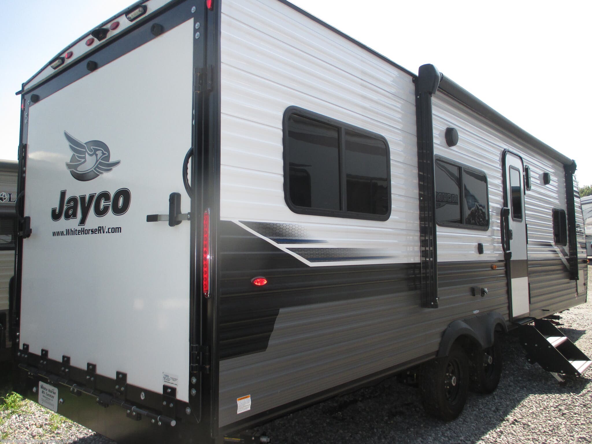 Used 2024 Jayco Jay Flight 265TH Rear 5' 11" Cargo Area (13' 10" thru Galley) available in Williamstown, New Jersey