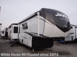New 2026 Jayco Pinnacle 38FBRK available in Williamstown, New Jersey
