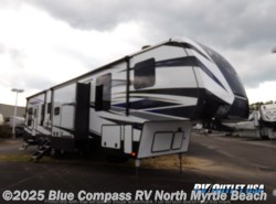 New 2019 Keystone Fuzion 427 available in Longs, South Carolina