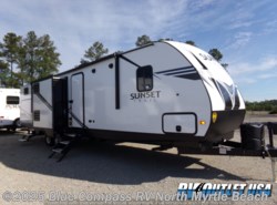 New 2020 CrossRoads Sunset Trail Super Lite 331BH available in Longs, South Carolina