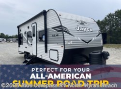 New 2025 Jayco Jay Flight SLX 210QB available in Longs, South Carolina