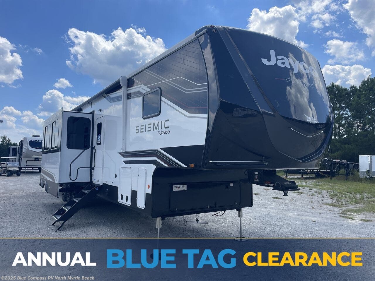 New 2026 Jayco Seismic 395 available in Longs, South Carolina