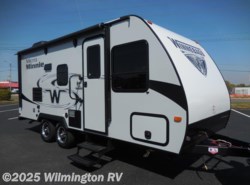 New 2019 Winnebago Micro Minnie 2100BH available in Wilmington, North Carolina