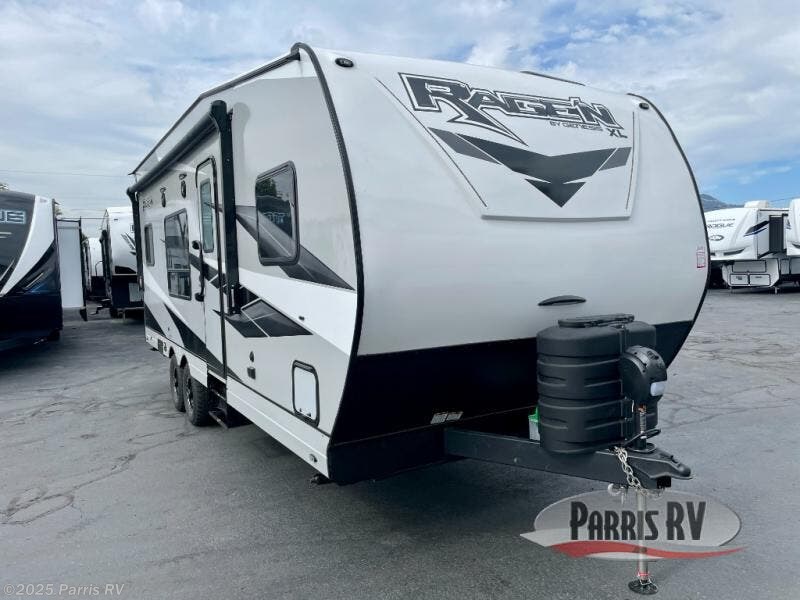 New 2026 Genesis Supreme Rage'n R2215SSXL available in Murray, Utah