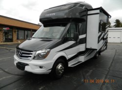 Used 2018 Tiffin Wayfarer 24 TW available in Rockford, Illinois