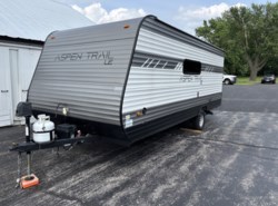 Used 2022 Dutchmen Aspen Trail LE 1950BH available in Rockford, Illinois