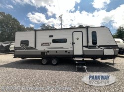 Used 2023 Coleman Lantern LT Series 262BH available in Ringgold, Georgia