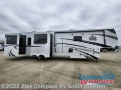 New 2021 CrossRoads Redwood RW4150RD available in Houston, Texas
