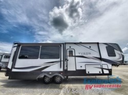 New 2021 Dutchmen Yukon 320RL available in Houston, Texas