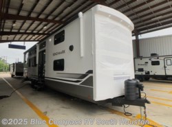 New 2025 Alliance RV Benchmark 44LFT available in Alvin, Texas