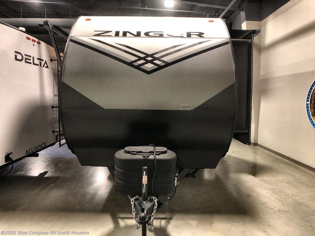 New 2026 CrossRoads Zinger 390DB available in Alvin, Texas