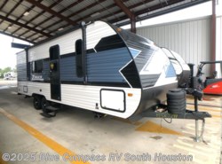 Used 2025 CrossRoads Zinger Lite 252BH available in Alvin, Texas
