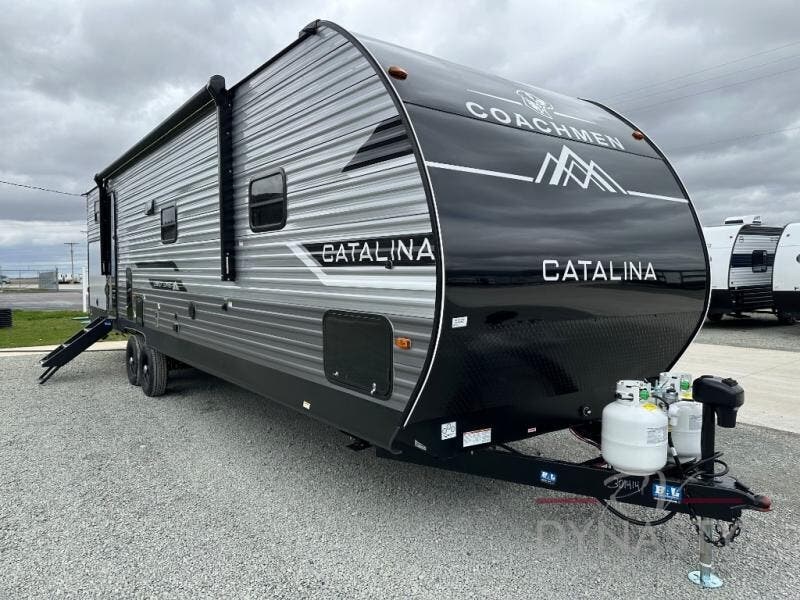 New 2025 Coachmen Catalina Summit Series 8 281QBUNK available in Bunker Hill, Indiana