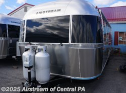New 2019 Airstream Classic 30RB available in Duncansville, Pennsylvania