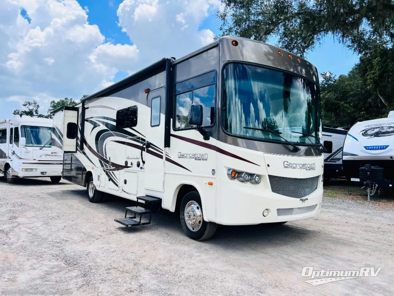 Used 2016 Forest River Georgetown 329DS available in Zephyrhills, Florida