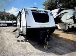 Used 2022 Coachmen Apex Ultra-Lite 266BHS available in Zephyrhills, Florida
