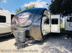 Used 2017 Forest River Wildwood 312QBUD available in Bushnell, Florida