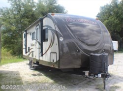 Used 2015 Cruiser RV Radiance 27 available in Bushnell, Florida