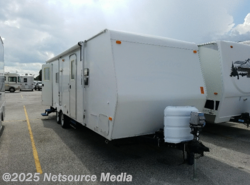 Used 2007 Coachmen Captiva 245DS available in Bushnell, Florida