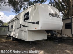 Used 2003 Keystone Everest 312M available in Bushnell, Florida