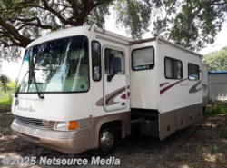 Used 2000 Tiffin Allegro Bay 36F available in Bushnell, Florida